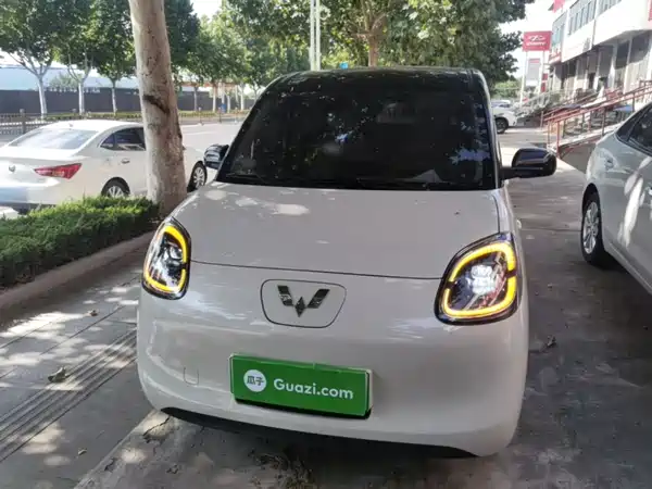 Wuling Hongguang MINIEV 2025