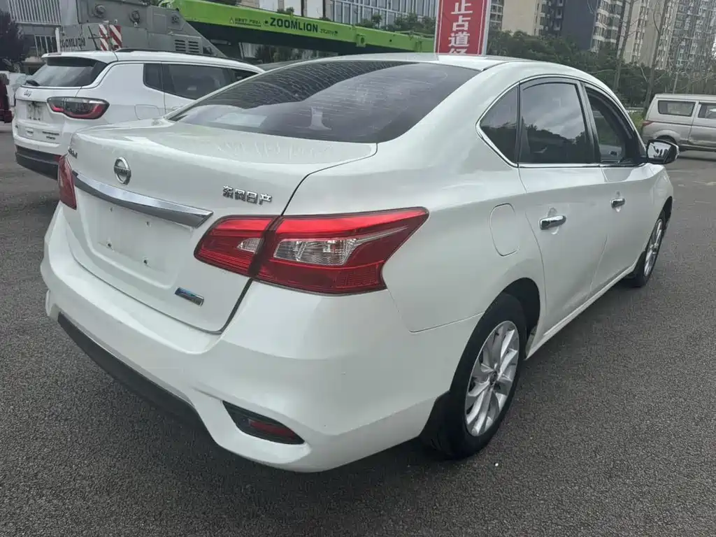 Nissan Sylphy 2018 — фото 9