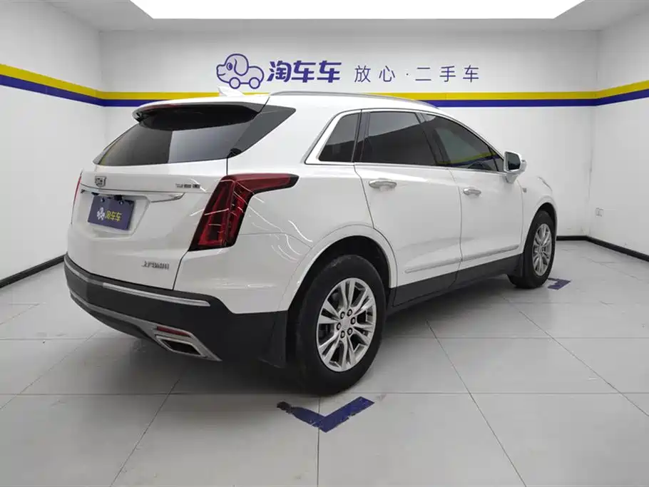 Cadillac XT5 2023 — фото 3