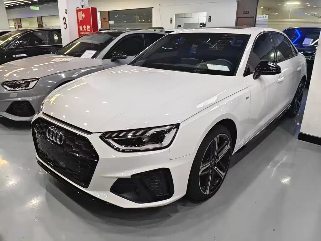 Audi A4L 2024