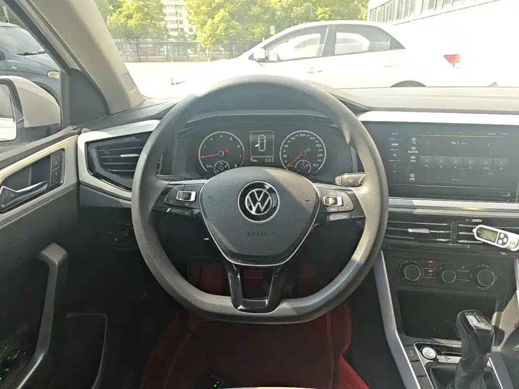 Volkswagen Polo 2021