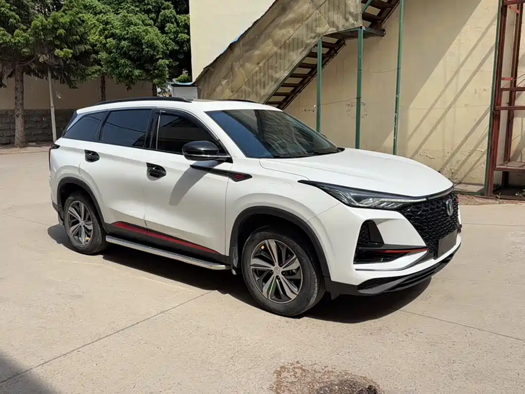 Changan CS75PLUS 2020 — фото 6
