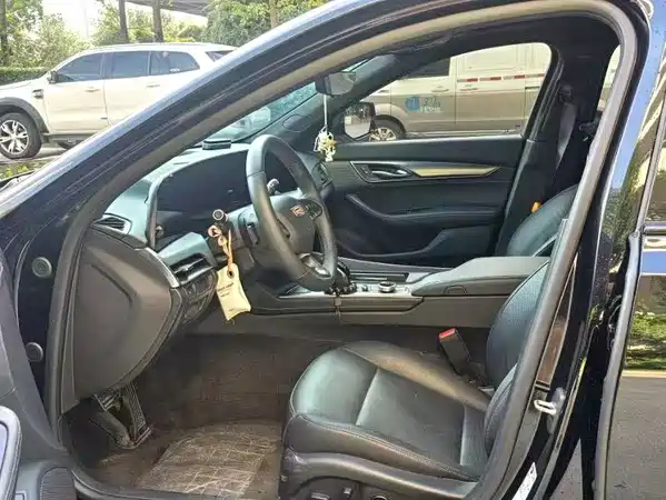 Cadillac CT5 2024