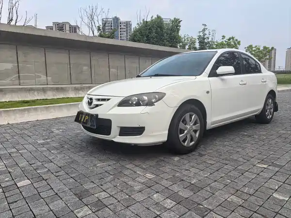 Mazda 3 2012