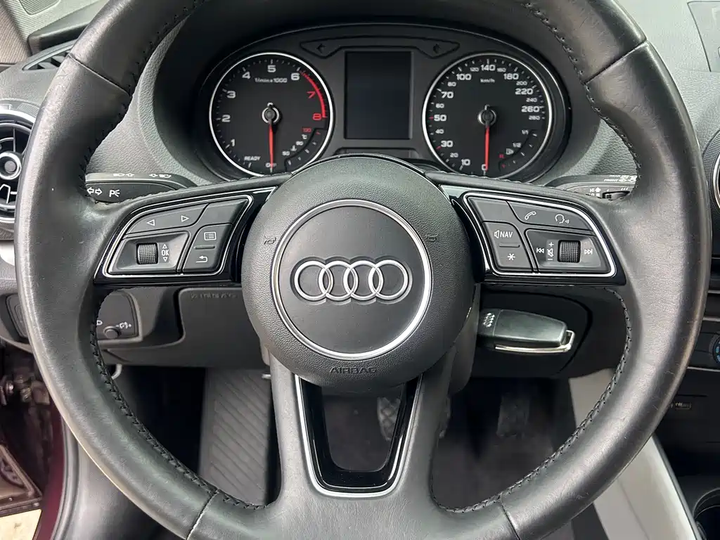 Audi A3 2017 — фото 17
