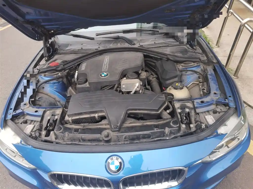 BMW 3 Series 2015 — фото 11