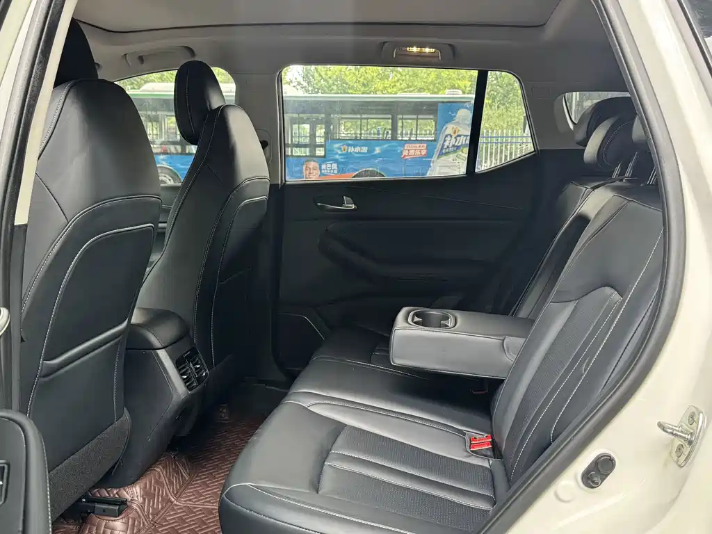 GAC Trumpchi GS4 2022 — фото 11