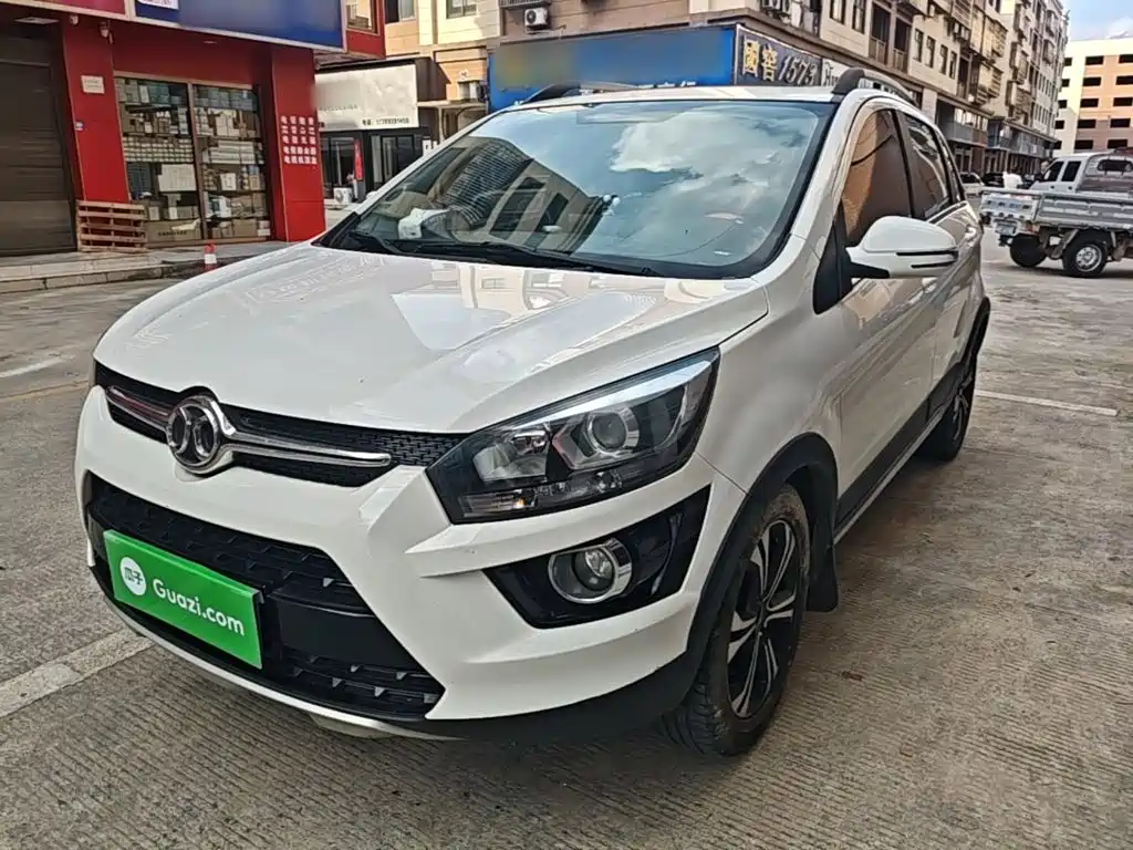 BAIC Shenbao X25 2016 — фото 1