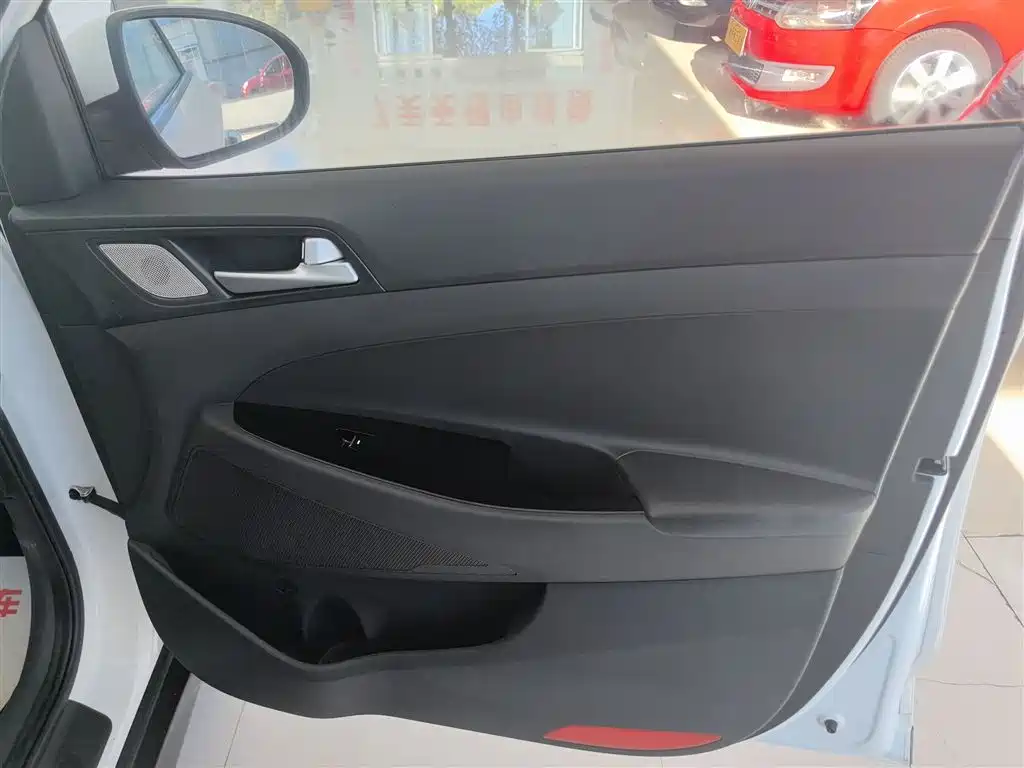 Hyundai Tucson 2020 — фото 15