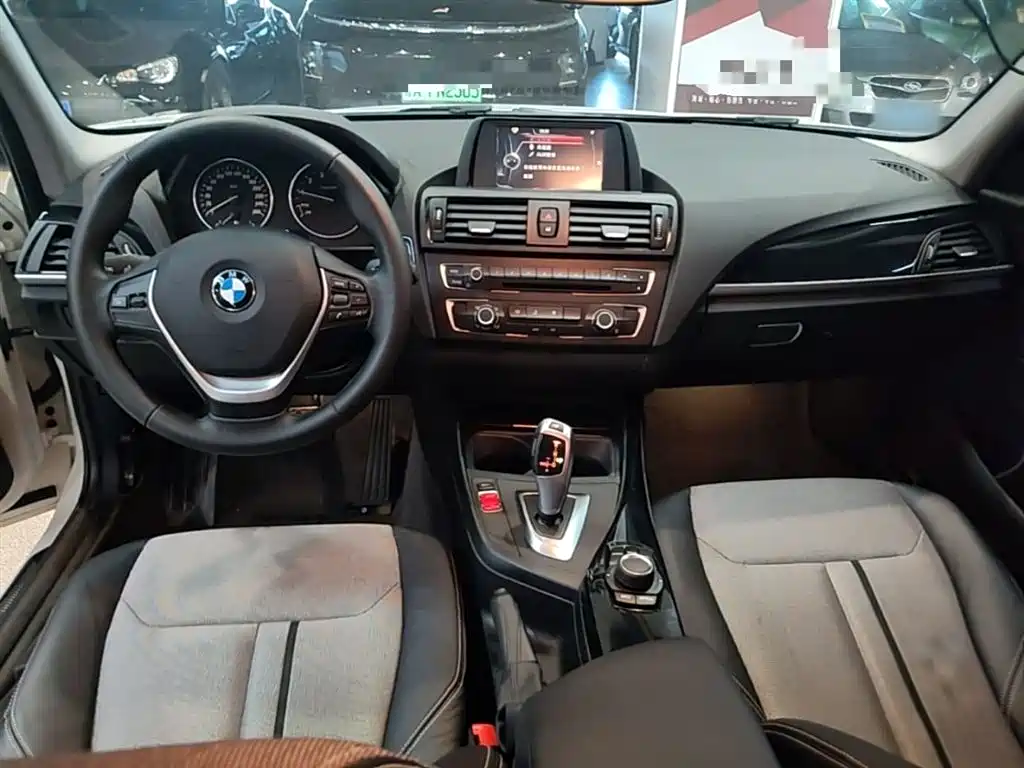 BMW 1 Series 2015 — фото 10