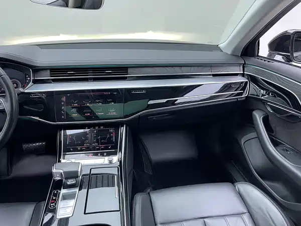 Audi A8 2020