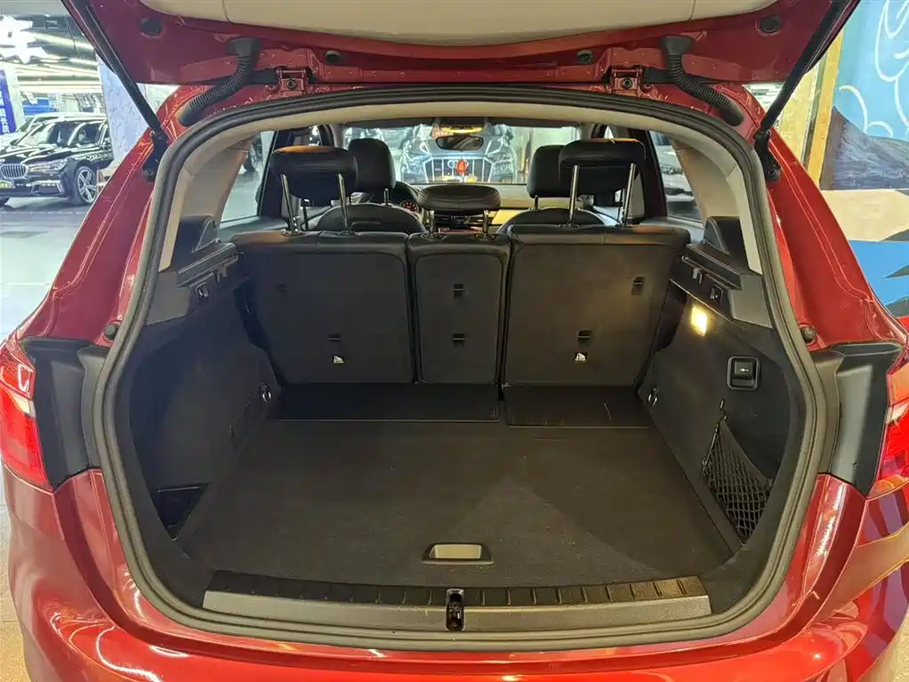 BMW 2 Series Active Tourer 2015 — фото 14