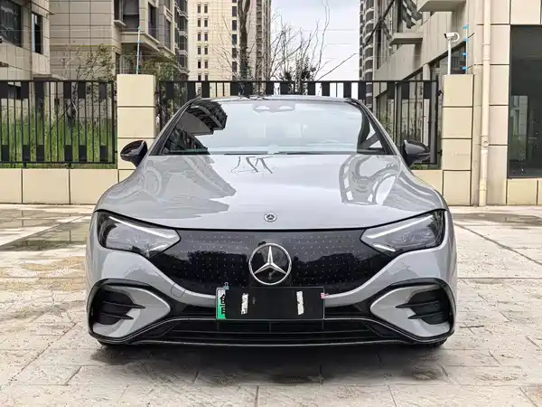 Mercedes-Benz EQE 2022