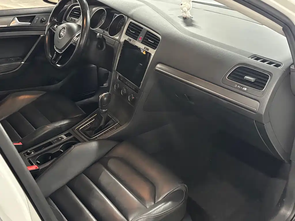 Volkswagen Golf 2016