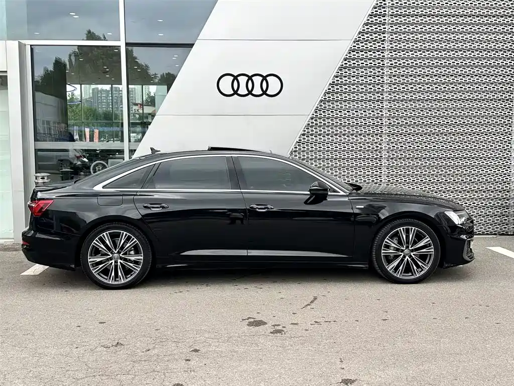 Audi A6L 2020 — фото 15