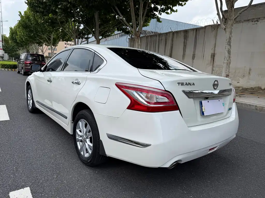 Nissan Teana 2016