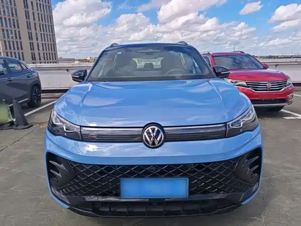 Volkswagen Tiguan L 2025