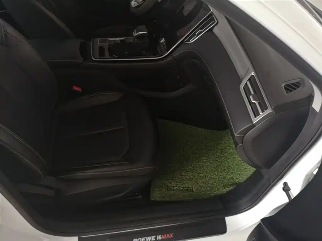 Roewe i6 MAX 2020 — фото 25