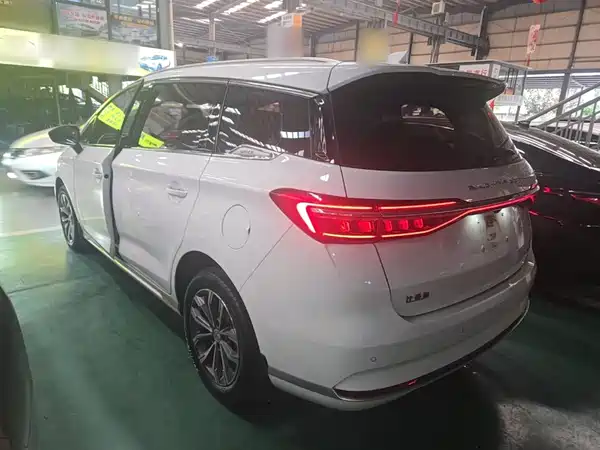 BYD Song MAX 2021