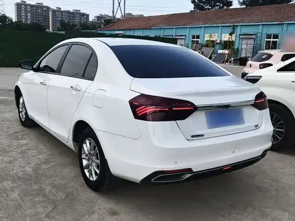 Geely Emgrand 2020