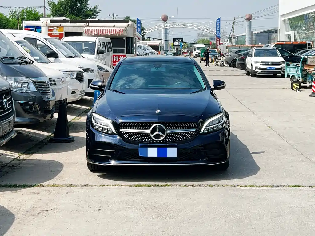 Mercedes-Benz C-Class 2019 — фото 2