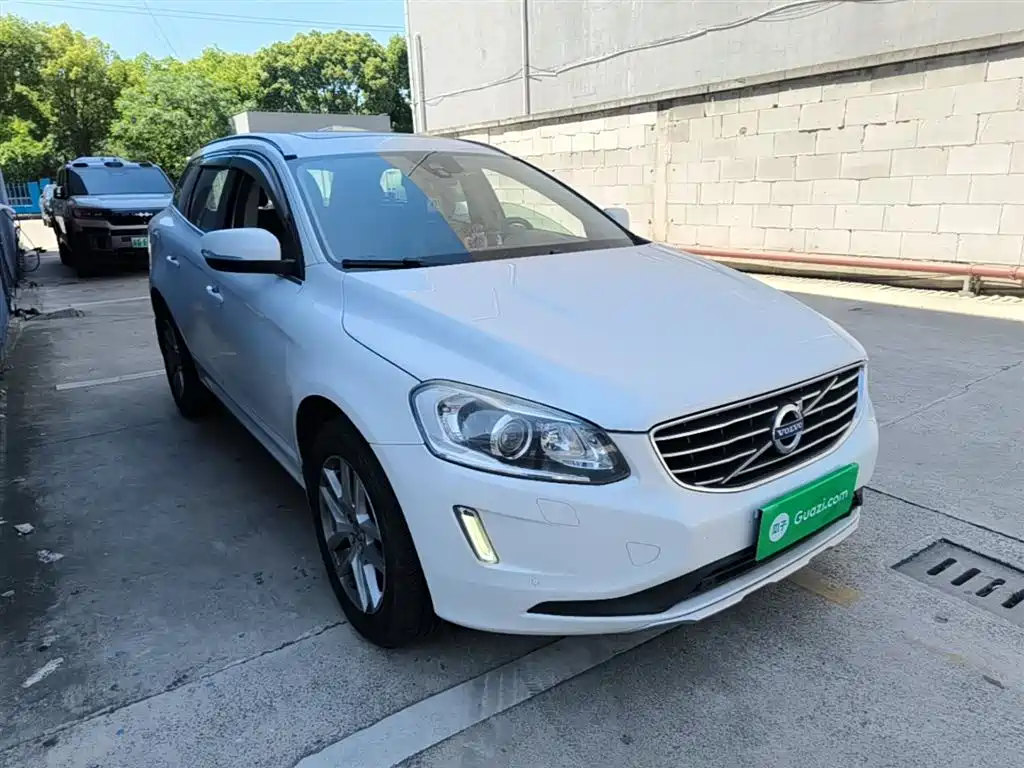 Volvo XC60 2016 — фото 4