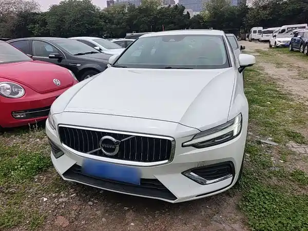 Volvo S60 2021
