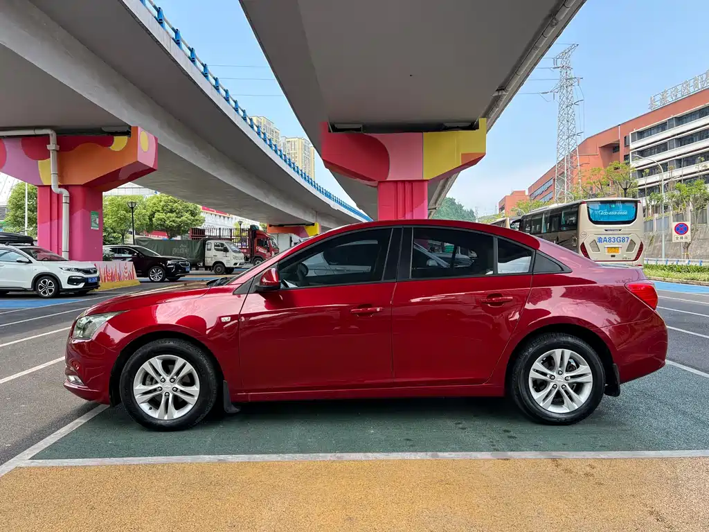 Chevrolet Cruze 2015