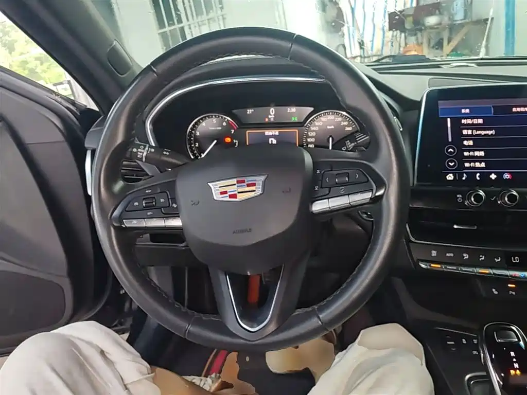 Cadillac CT5 2021 — фото 11