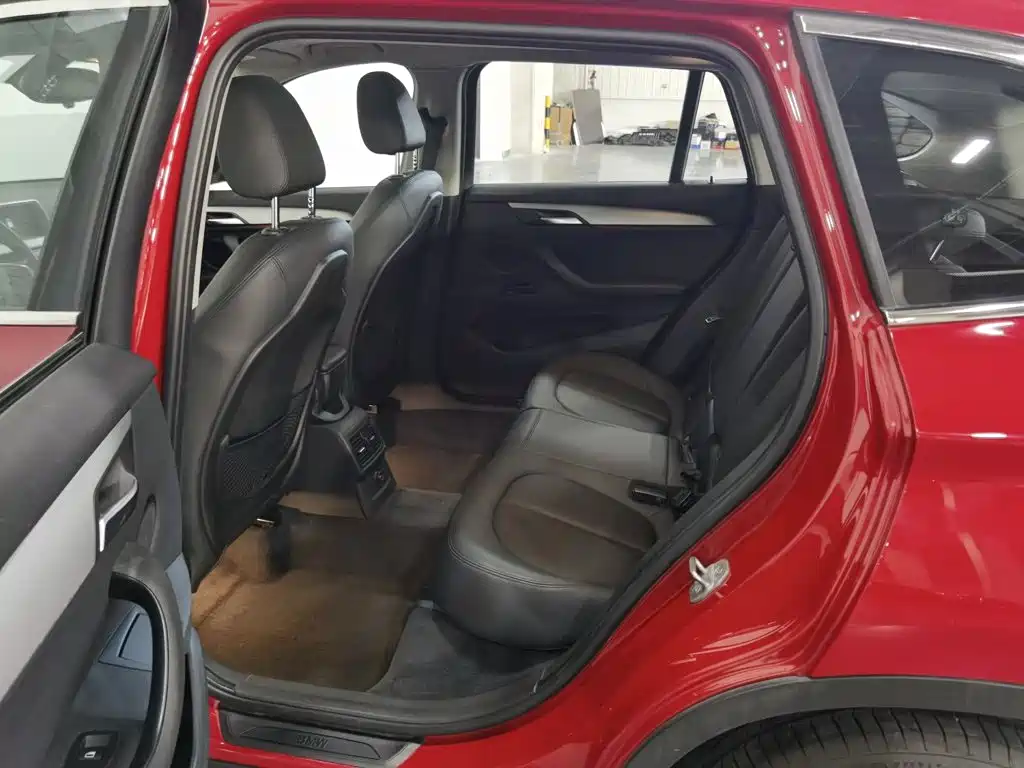 BMW X1 2018 — фото 15