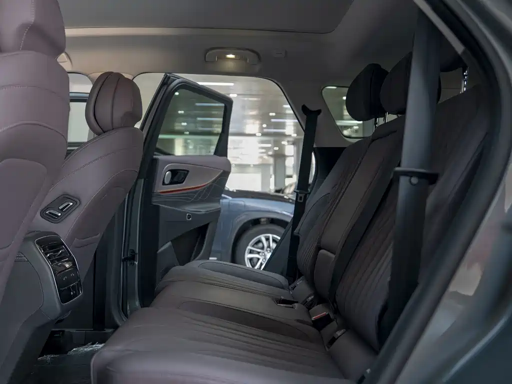 Chery Tiggo 9 C-DM 2025 — фото 13