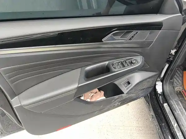 Volkswagen Passat 2023