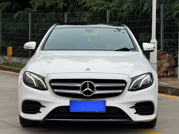Mercedes-Benz E-Class 2018