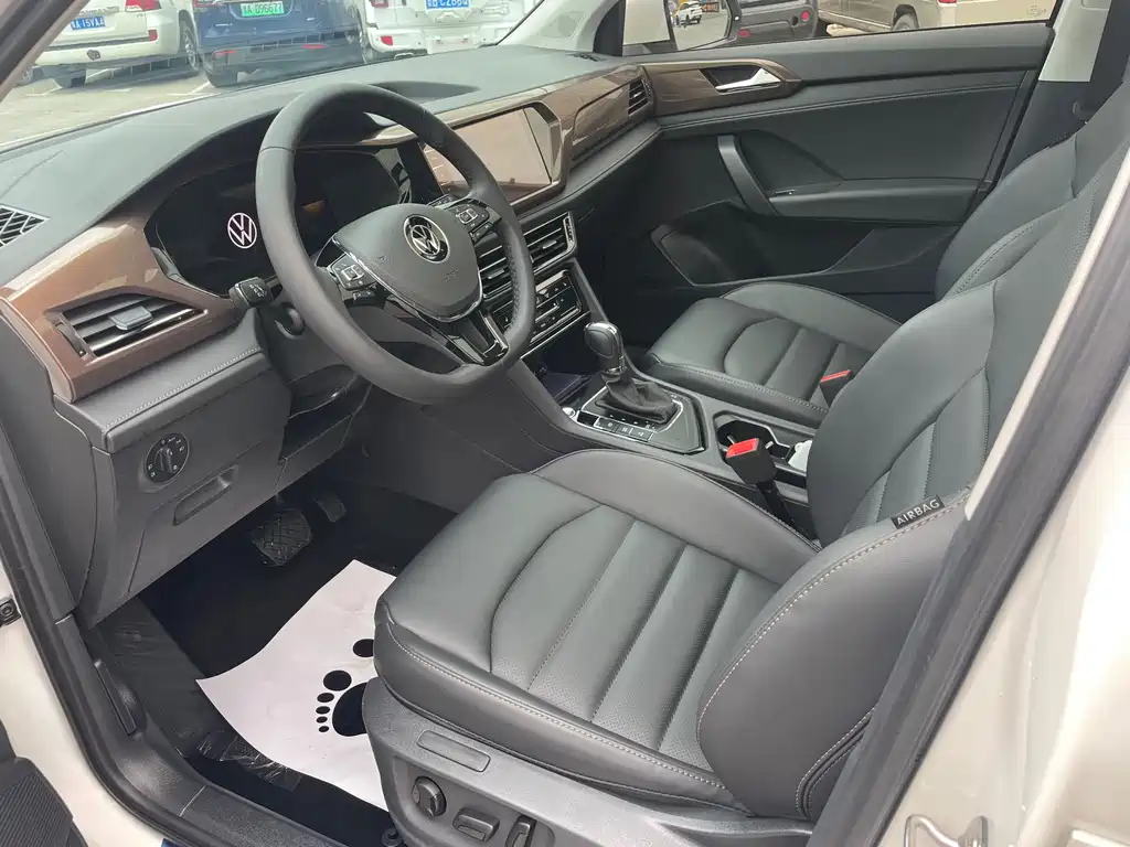 Volkswagen Tharu 2023