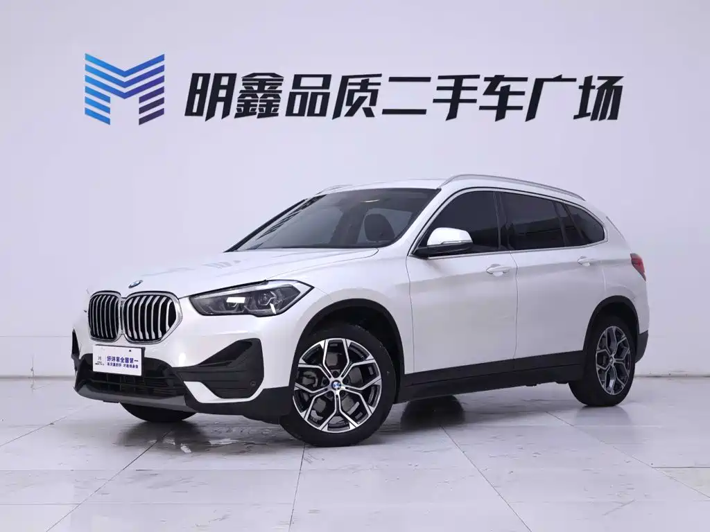 BMW X1 2022 — фото 2