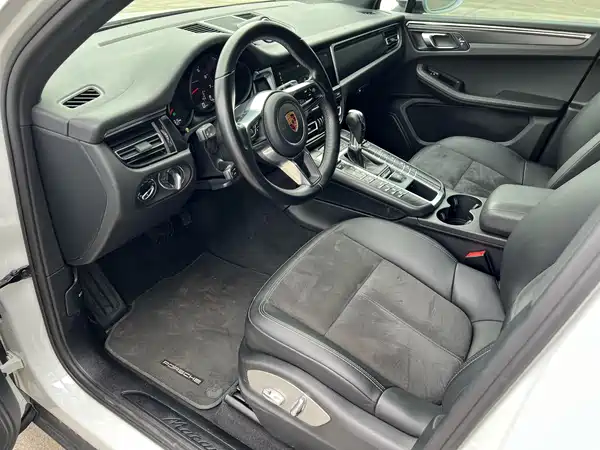 Porsche Macan 2018