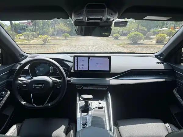 Geely Xingrui 2023