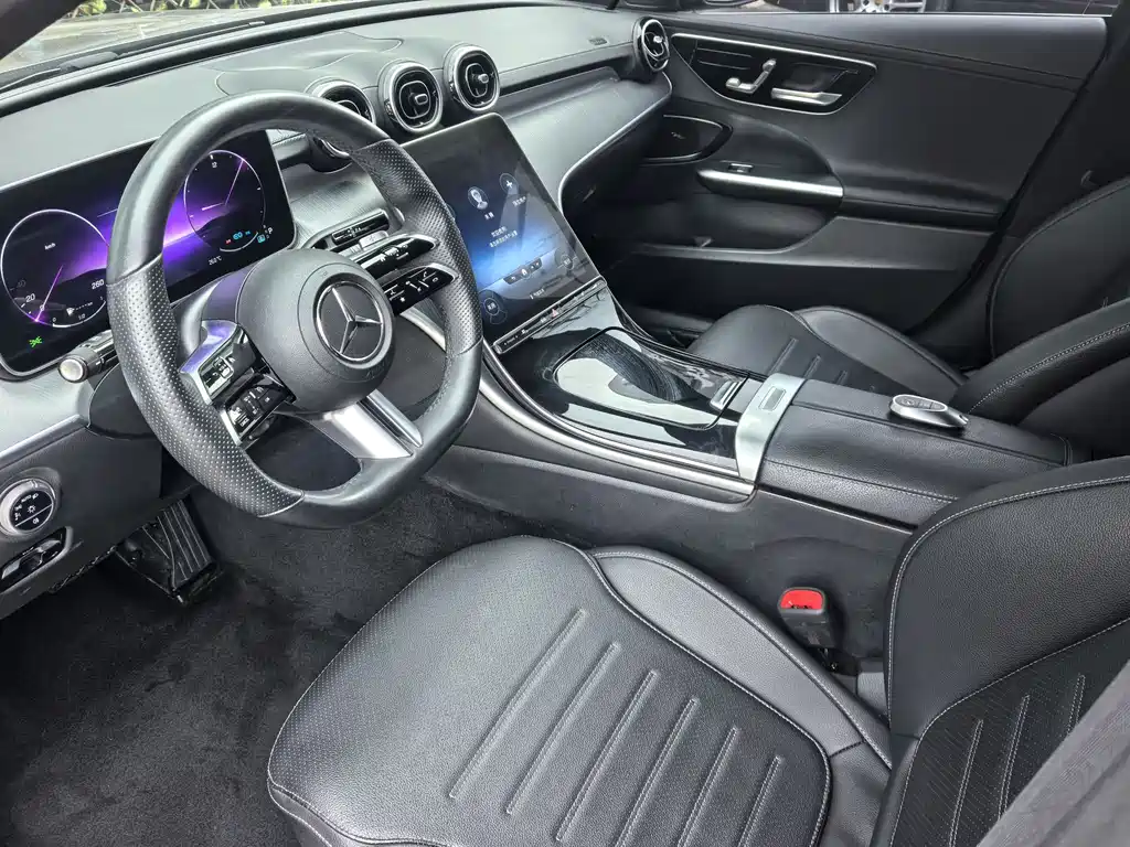 Mercedes-Benz C-Class 2022