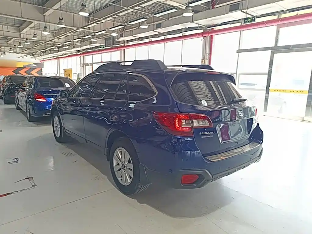 Subaru Outback 2015