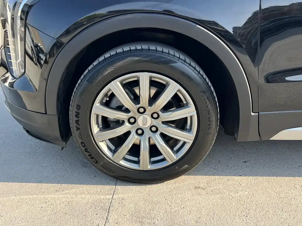 Cadillac XT4 2020 — фото 14