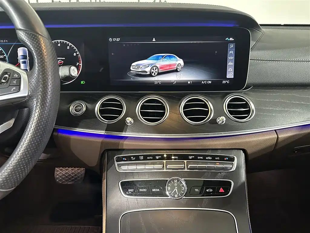 Mercedes-Benz E-Class 2018