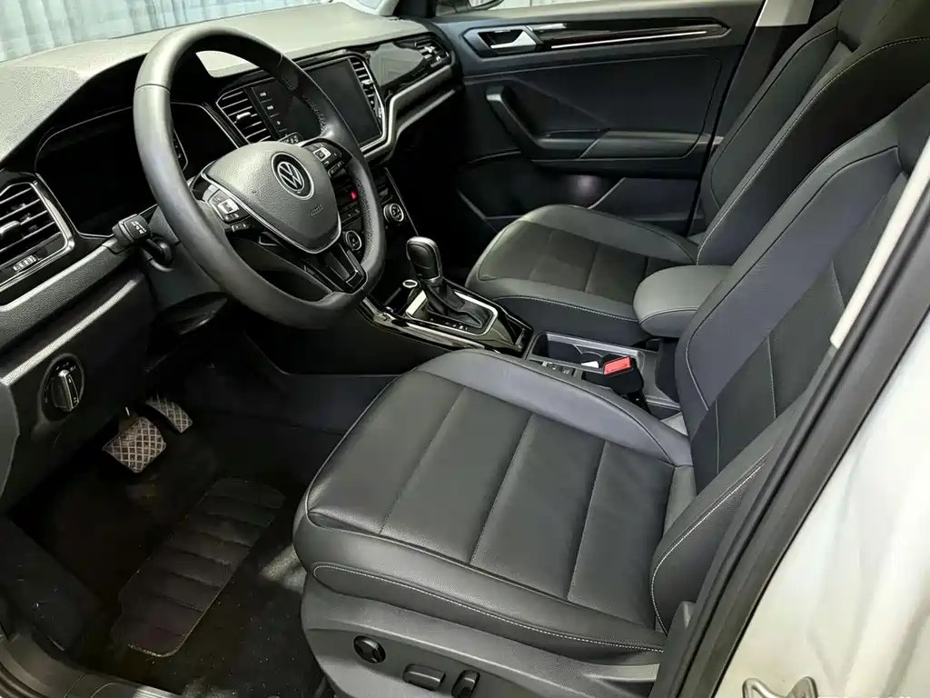 Volkswagen T-Roc 2022 — фото 16