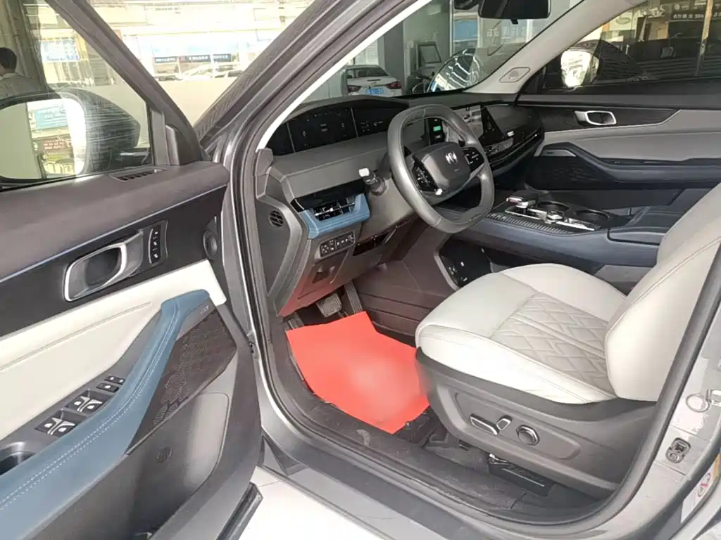 Changan UNI-K Smart Electronic Idd 2022 — фото 16