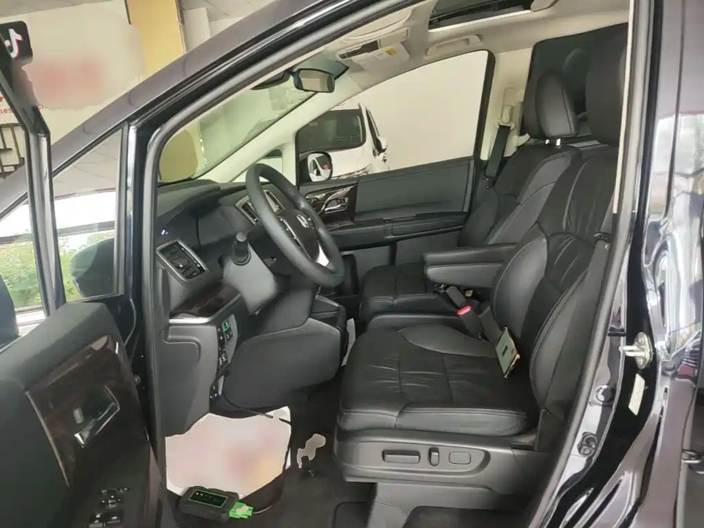 Honda Odyssey 2020 — фото 15