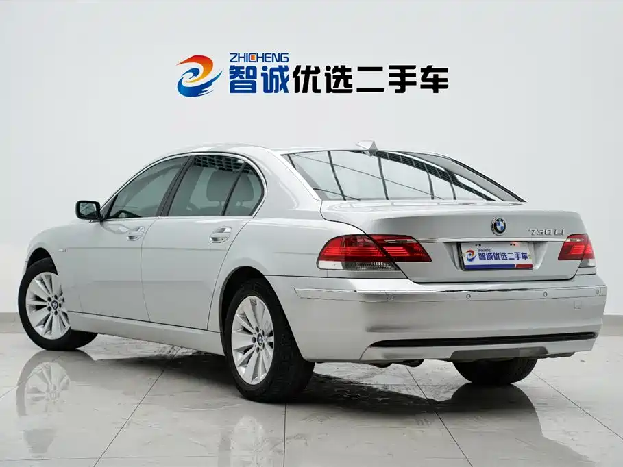BMW 7 Series 2008 — фото 33