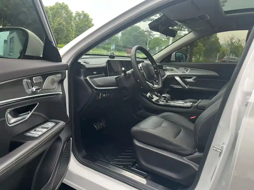 Jetour Jietu X70 PLUS 2022