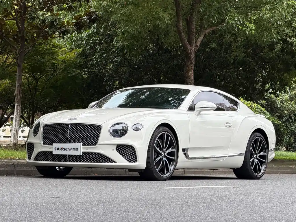 Bentley Continental 2021 — фото 1