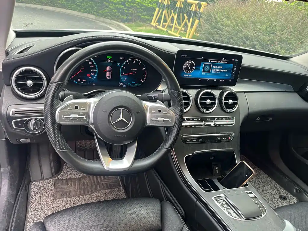 Mercedes-Benz C-Class 2021 — фото 11