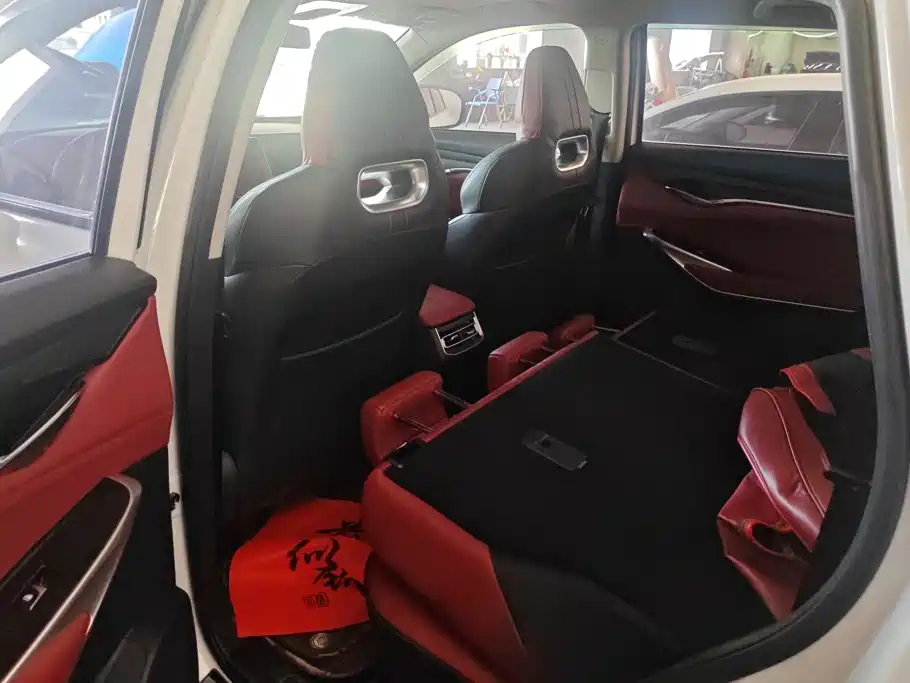 Changan CS75PLUS 2020 — фото 11
