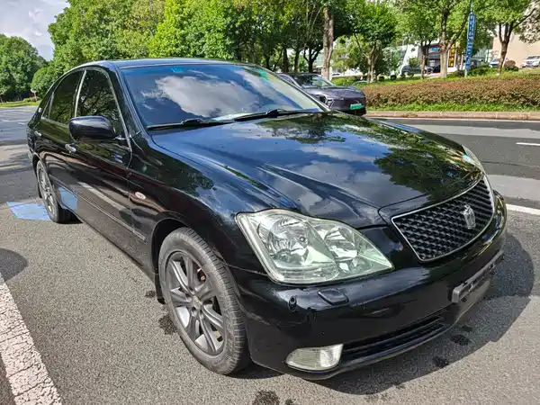 Toyota Crown 2009